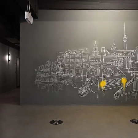 Numa Sketch Aparthotel 4*