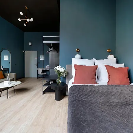 Numa Sketch Aparthotel 4*