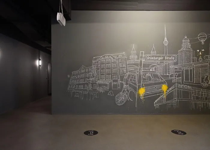 Numa Sketch Aparthotel 4*